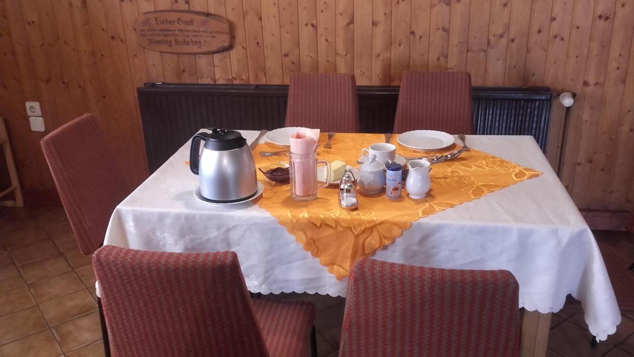 Restaurant Pension Lubusch Gahro מראה חיצוני תמונה